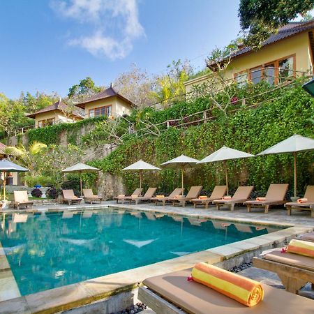 Lembongan Cliff Villas Exterior photo